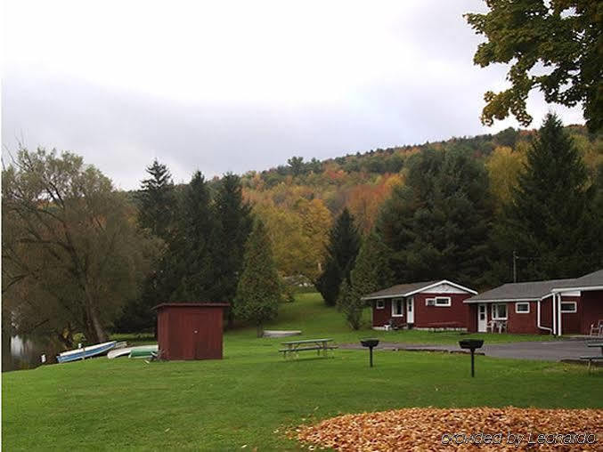 Red Carpet Inn On The Lake - Oneonta Dış mekan fotoğraf